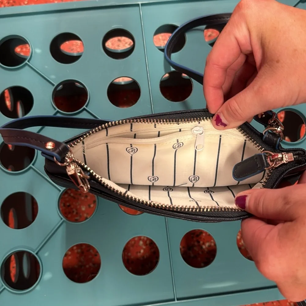 Brighton heart cross body bag - Picture 3 of 3